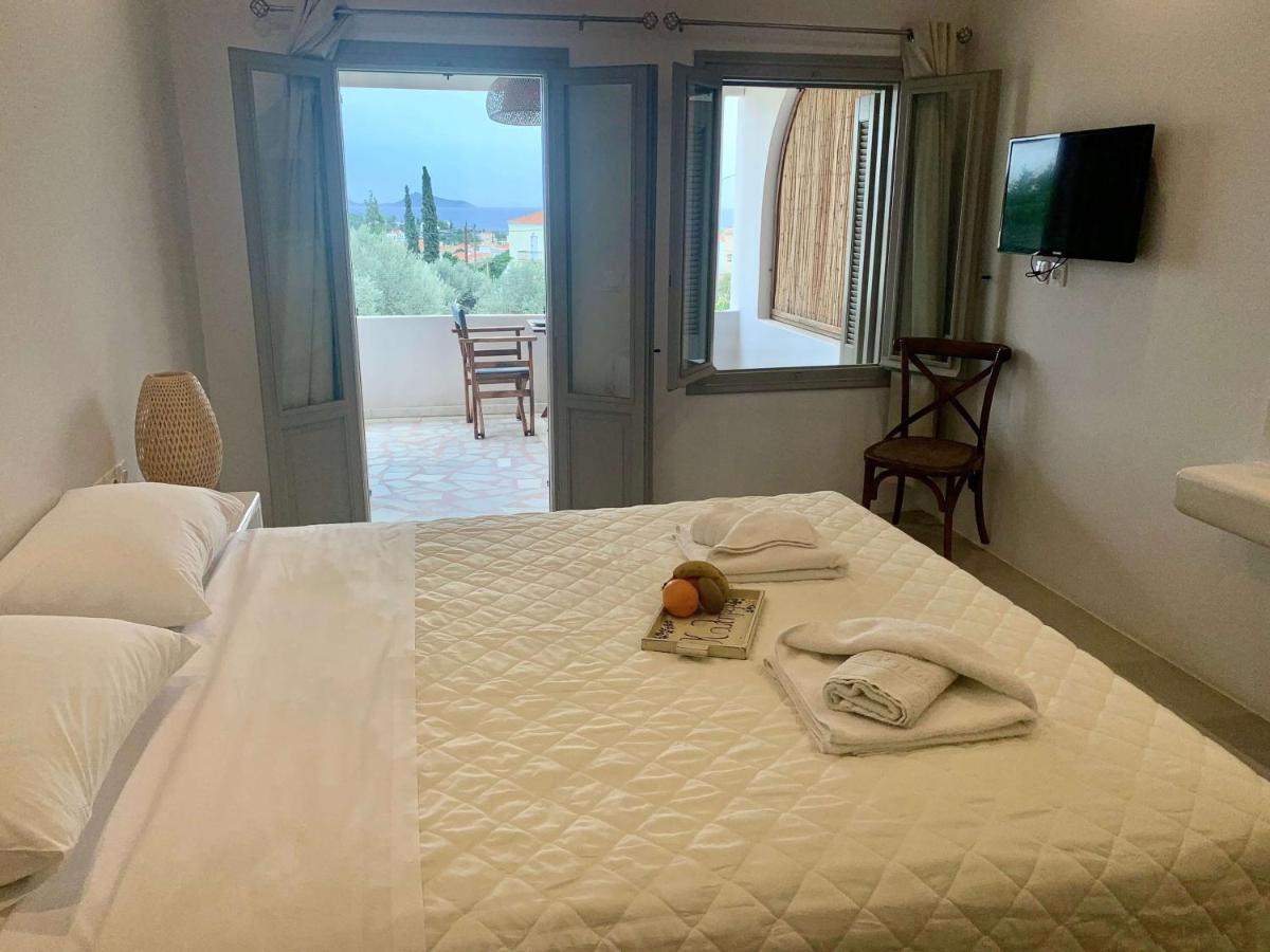 Sorina Beloved Rooms Spetses Town Ngoại thất bức ảnh