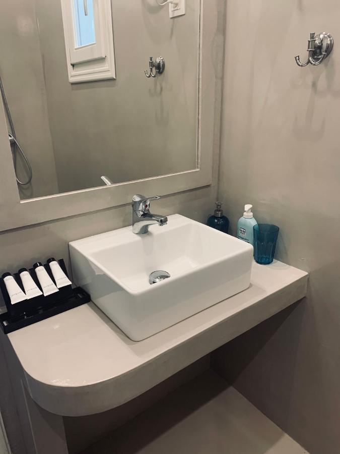 Sorina Beloved Rooms Spetses Town Ngoại thất bức ảnh